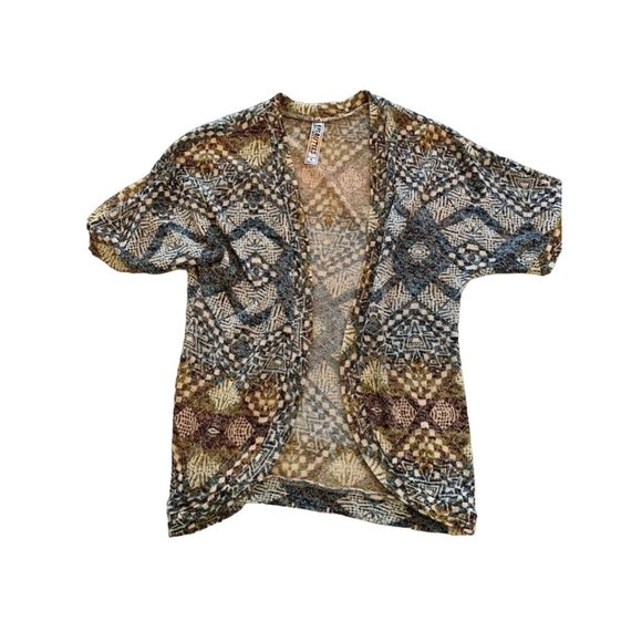 XL Beautees Girls Short Sleeve Open Cardigan Muted Colors Tribal Design - Picture 1 of 6